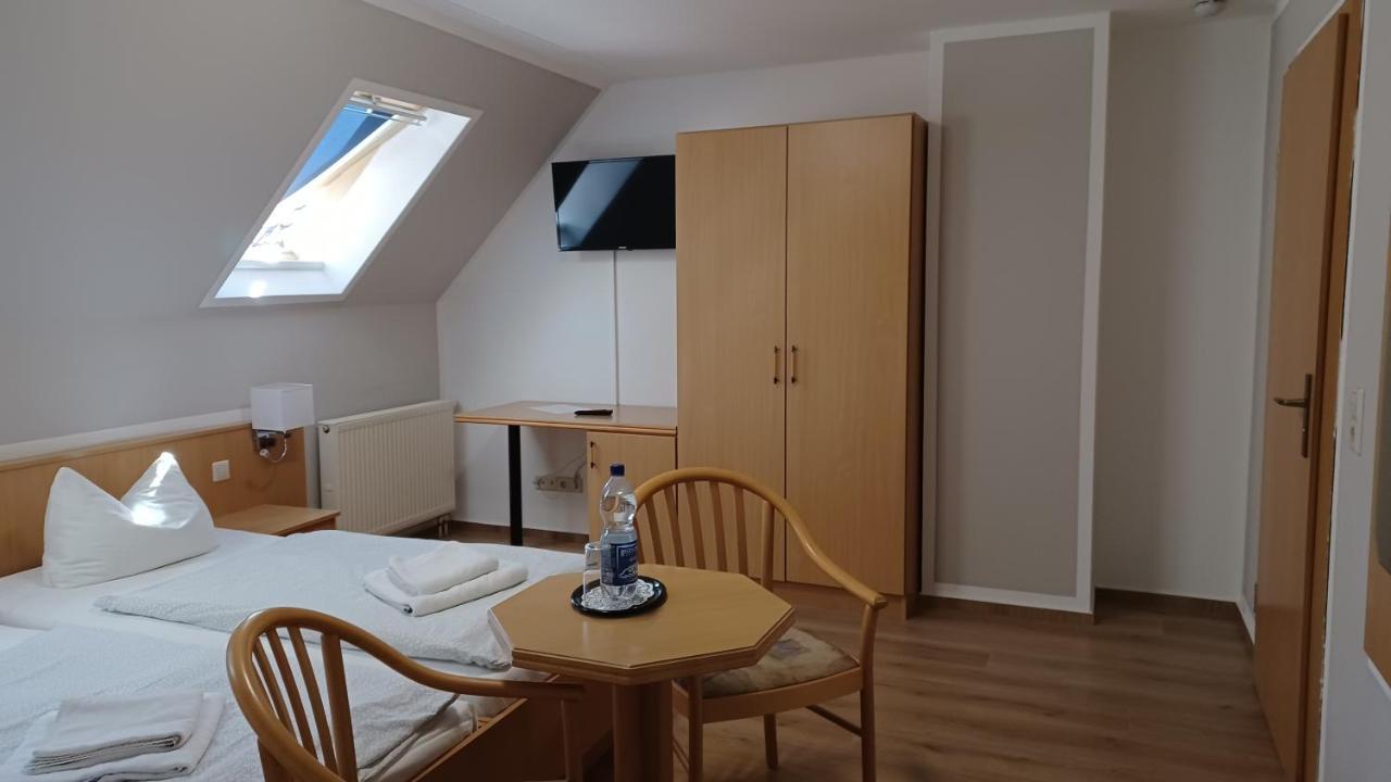 Haus Waldesruh Отель