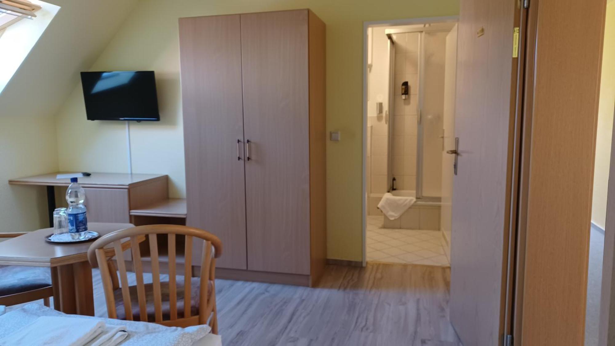 Haus Waldesruh Отель Петерсдорф